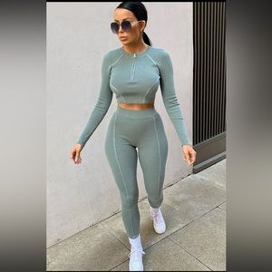 Sage legging set